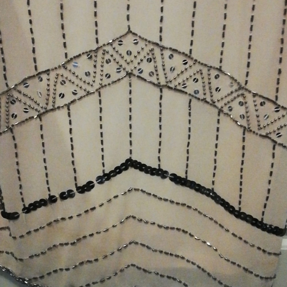 Dress - Picture 2 of 5